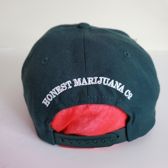 VINTAGE Honest Mari juana Unisex Green Hat - Picture 6 of 8